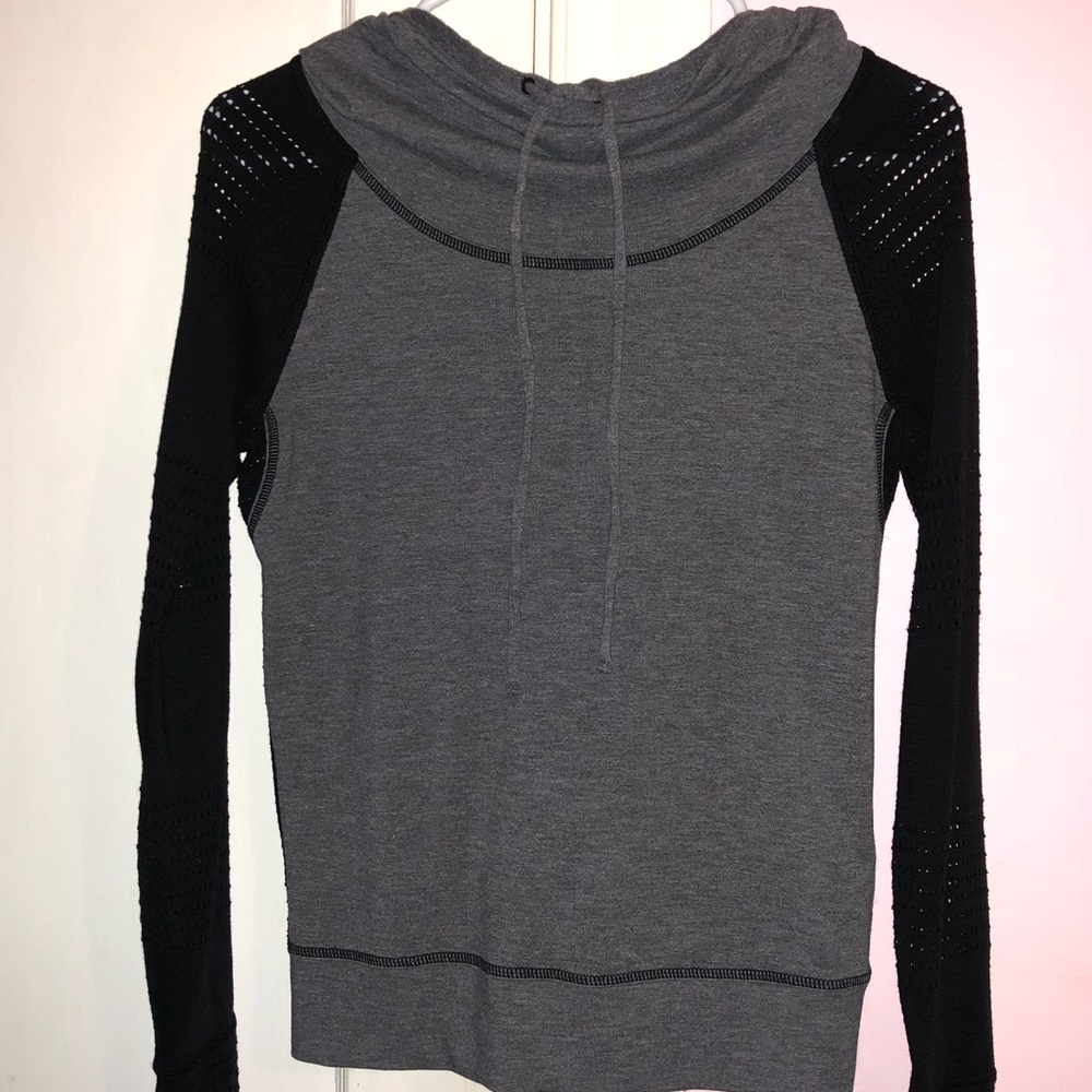 Athleta Charcoal Limitless Pullover Hoodie - Picture 2 of 8